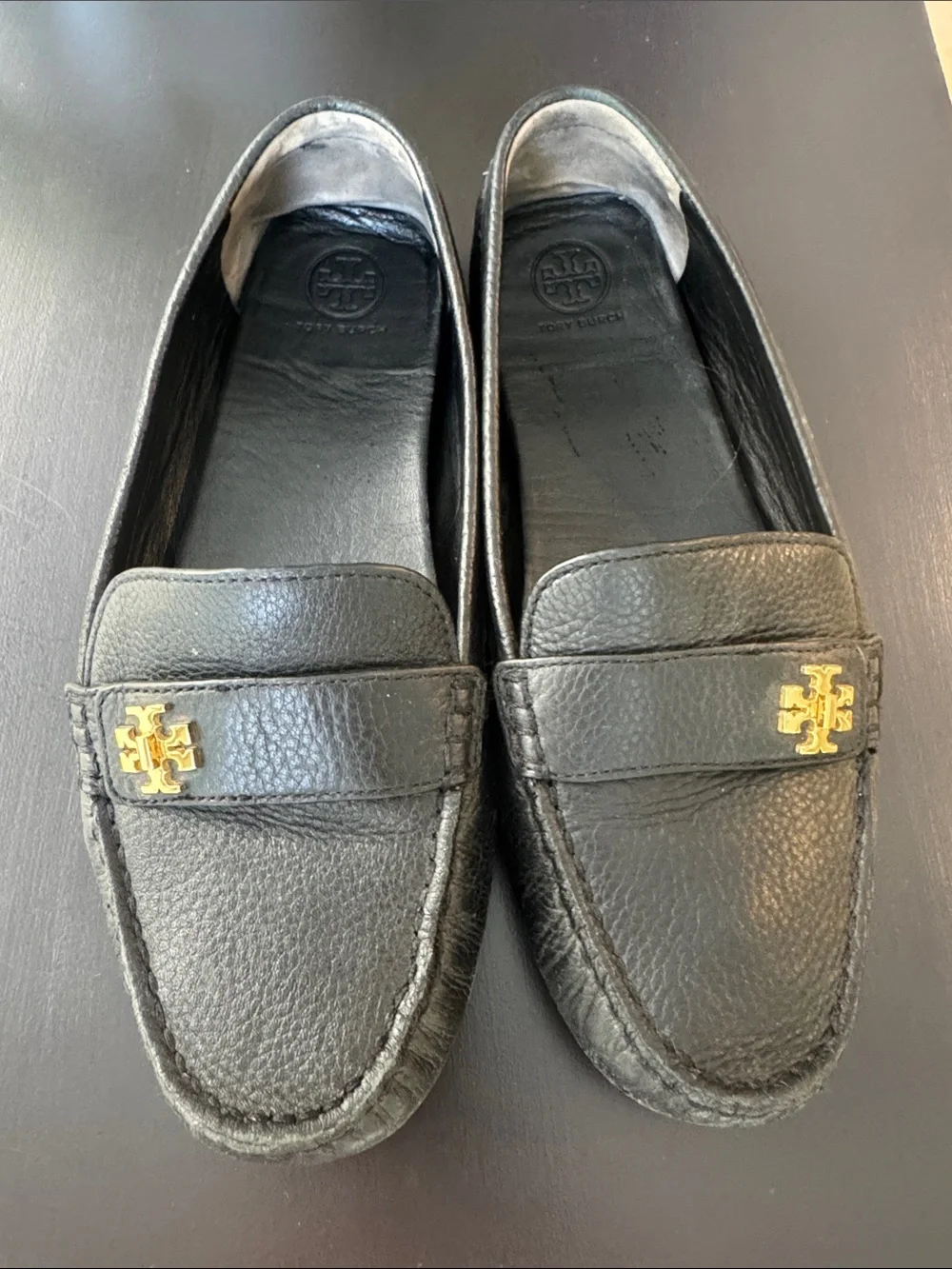 Tory Burch Black leather driving/loafers-size 10 medium